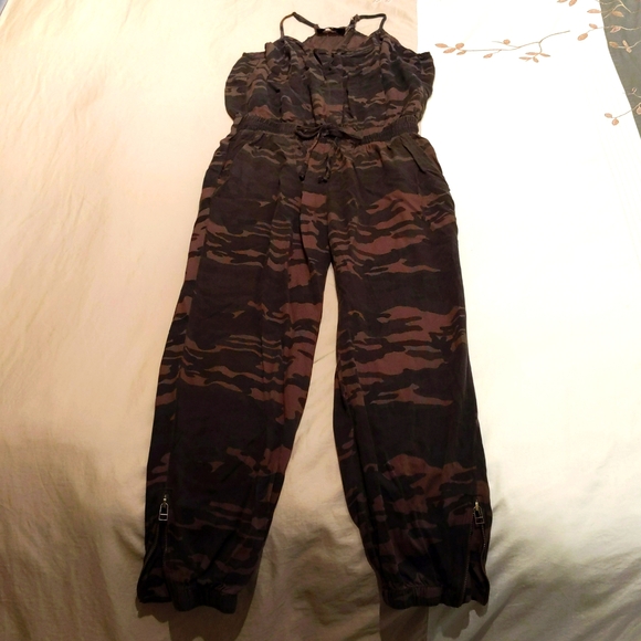Camo Jumpsuit with Pockets - Picture 1 of 5
